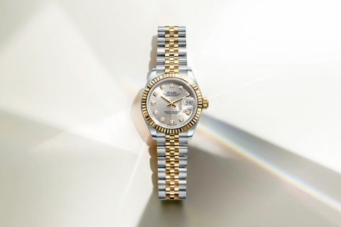 rolex-collections-keep-exploring-lady-datejust-cover-m279173-0007-landscape